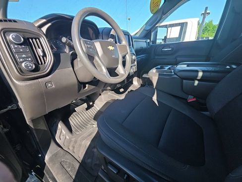 Used 2022 Chevrolet Silverado 2500 W/T w/ WT Fleet Convenience Package AWD/4WD image 22