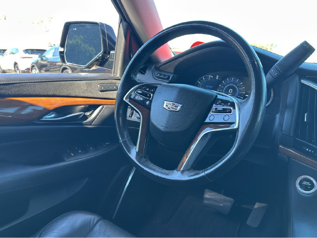 Certified 2019 Cadillac Escalade ESV Premium Luxury RWD image 5