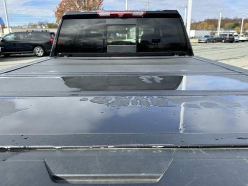 Used 2022 GMC Sierra 3500 Denali image 11