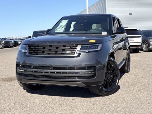 New 2026 Land Rover Range Rover SE AWD/4WD image 3