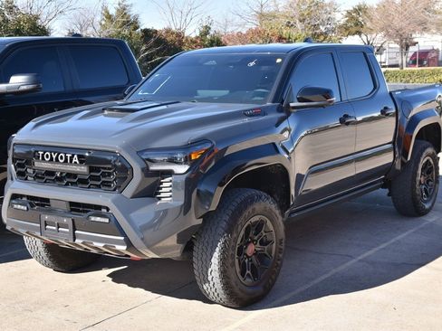 Used 2025 Toyota Tacoma TRD Pro image 1