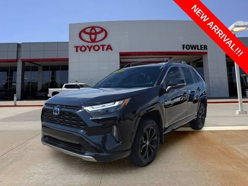 Used 2024 Toyota RAV4 SE AWD/4WD image 1