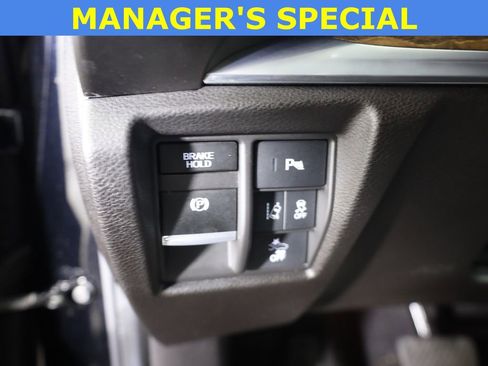 Used 2020 Acura MDX SH-AWD w/ Technology Package image 11