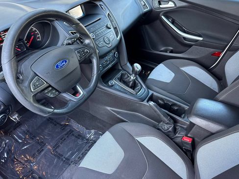 Used 2015 Ford Focus ST FWD image 10