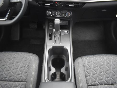 New 2025 Nissan Kicks SV w/ SV Premium Package image 12