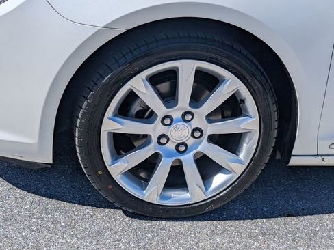 Used 2010 Buick LaCrosse CXS w/ Touring Package image 4