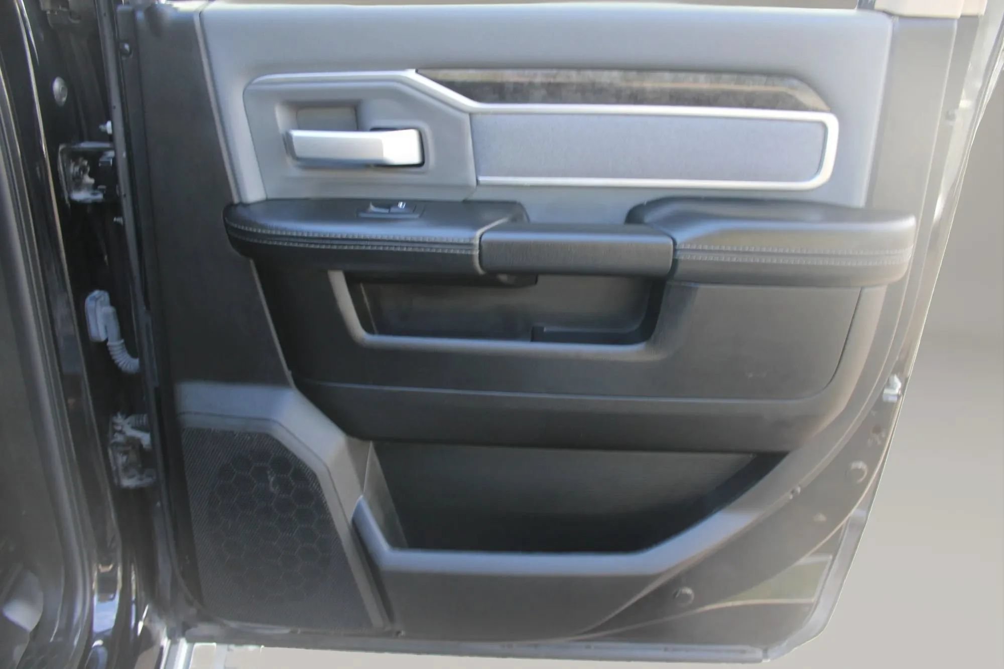 Used 2019 RAM 3500 Big Horn AWD/4WD image 24