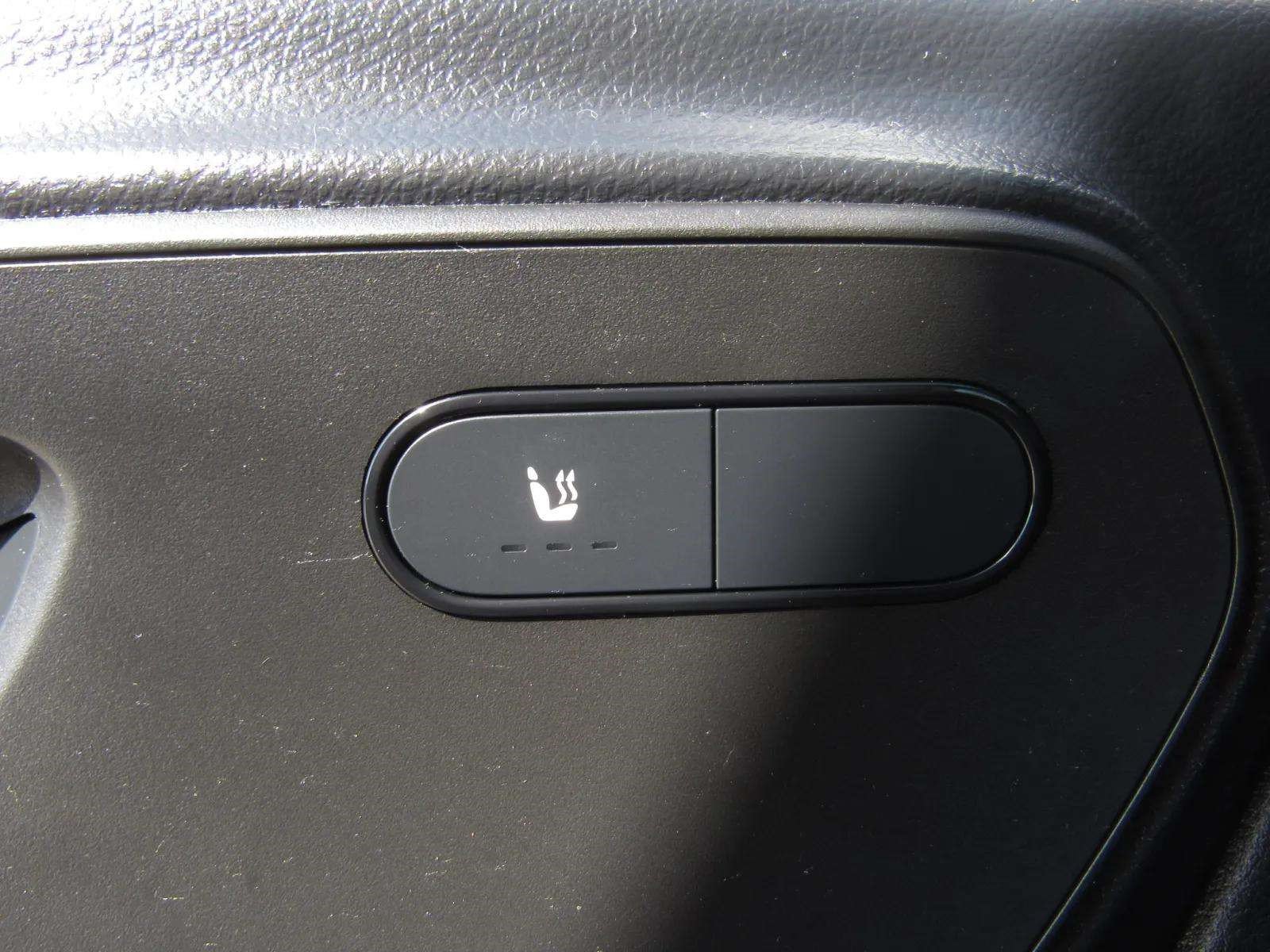 Used 2024 Mercedes-Benz Sprinter 2500 image 20