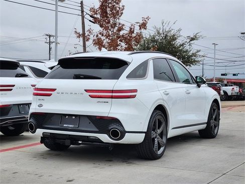 Used 2025 Genesis GV70 3.5T Sport w/ Sport Advanced Package image 3