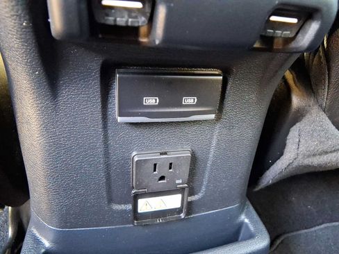 Used 2023 Jeep Wrangler Unlimited Sahara AWD/4WD image 11
