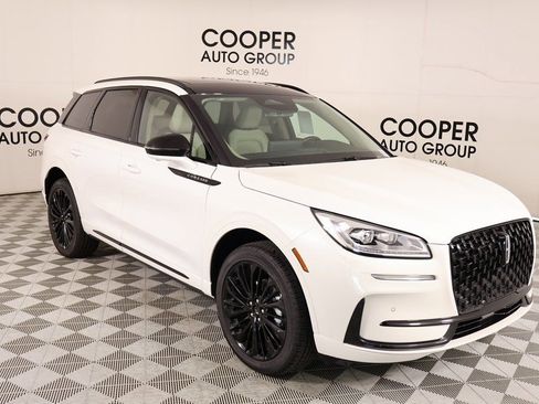 New 2026 Lincoln Corsair Reserve w/ Jet Appearance Package image 1