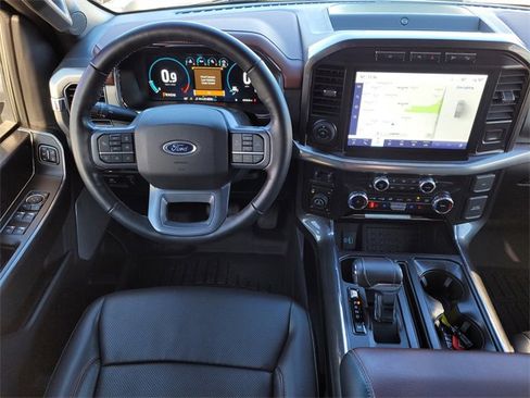 Used 2023 Ford F150 Lariat image 11