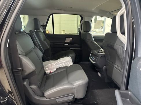 New 2026 Ford Expedition Max Active image 17