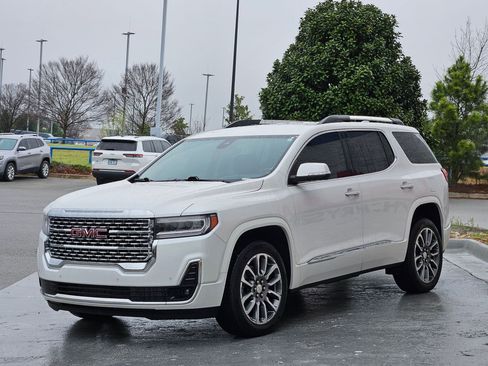 Used 2021 GMC Acadia Denali image 3