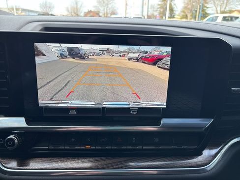 Certified 2025 GMC Sierra 1500 Elevation image 25