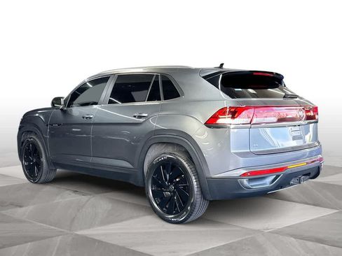 Certified 2024 Volkswagen Atlas Cross Sport SE w/ Panoramic Sunroof Package FWD image 6