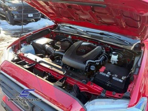 Used 2021 Toyota Tacoma SR5 image 40