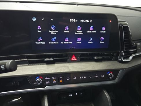 Used 2025 Kia Sportage X-Line w/ Premium Package AWD/4WD image 25