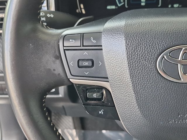 Used 2025 Toyota Camry SE FWD image 24