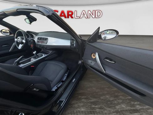 Used 2008 BMW Z4 3.0i RWD image 24