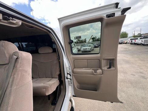Used 2002 GMC Sierra 2500 4x4 Extended Cab HD image 51