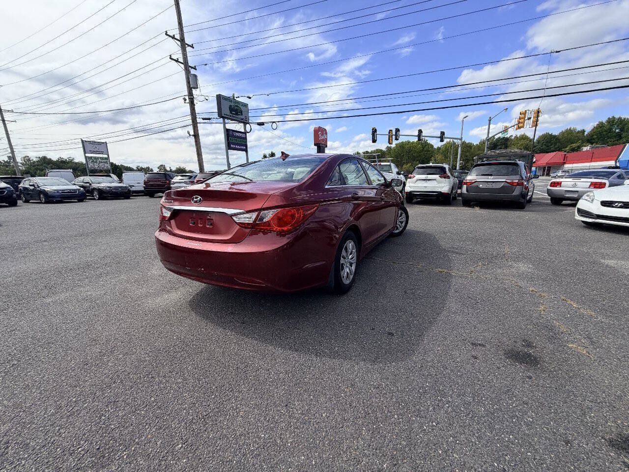 Used 2012 Hyundai Sonata GLS FWD image 16