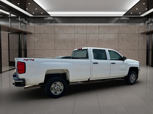 Used 2018 Chevrolet Silverado 2500 W/T AWD/4WD image 19