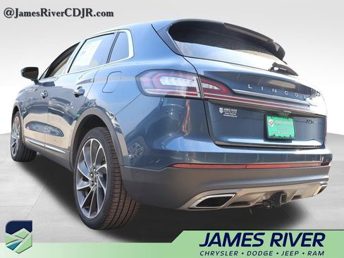 Used 2019 Lincoln Nautilus Reserve AWD/4WD image 3