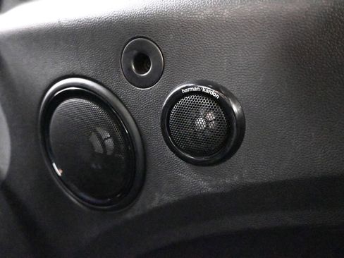 Used 2017 MINI Cooper Convertible image 15