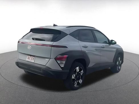 Used 2025 Hyundai Kona SEL image 11