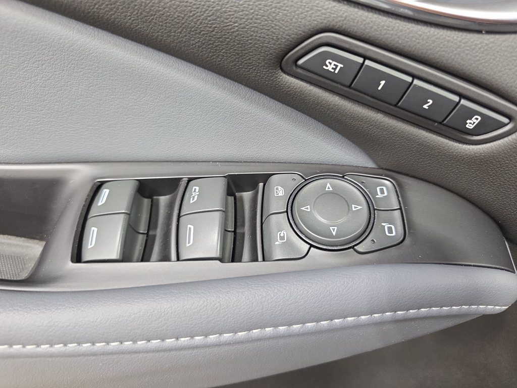 Used 2019 Buick Enclave Premium AWD/4WD image 30