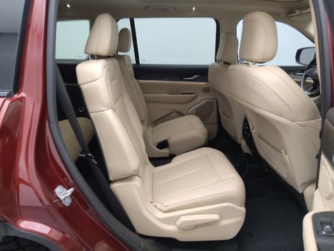 Used 2021 Jeep Grand Cherokee L Limited image 19