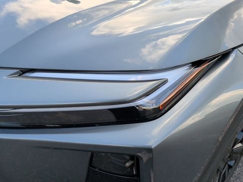 New 2026 Toyota C-HR AWD/4WD image 11
