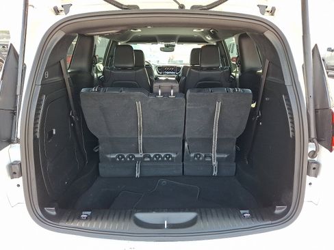 Certified 2022 Chrysler Pacifica Touring-L w/ S Appearance Package FWD image 28