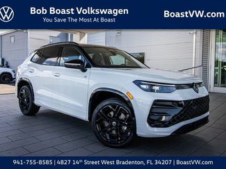 New 2026 Volkswagen Tiguan SE R-Line video 1