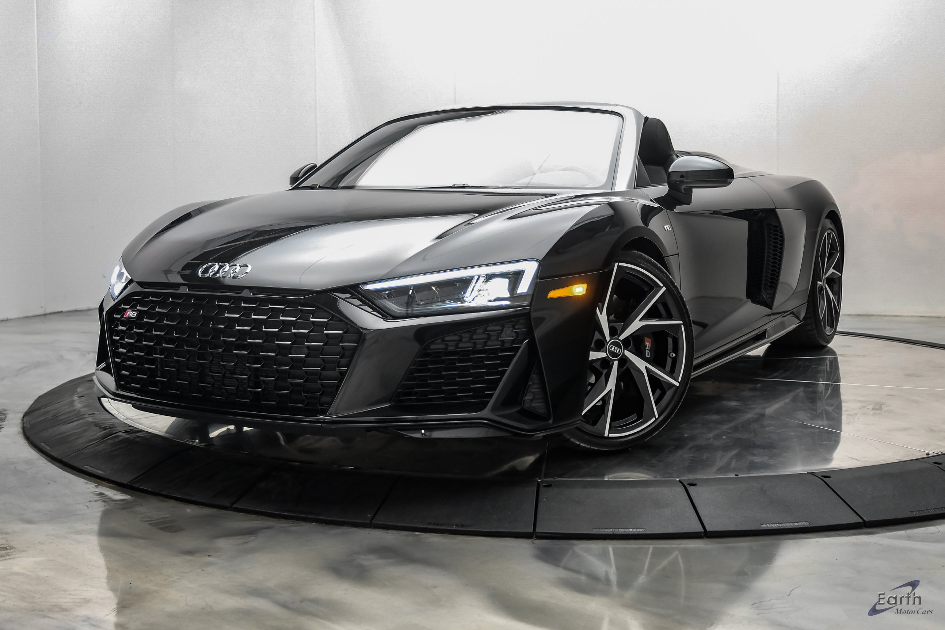 Used 2023 Audi R8 V10 performance RWD image 6