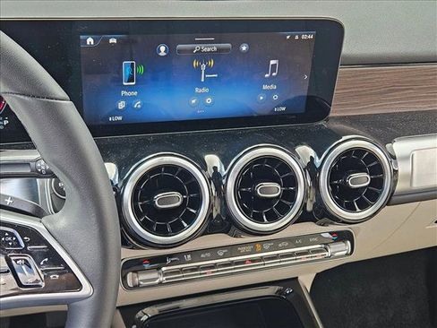 Certified 2026 Mercedes-Benz GLB 250 image 14