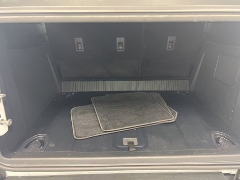 Used 2024 Ford Bronco Badlands image 8