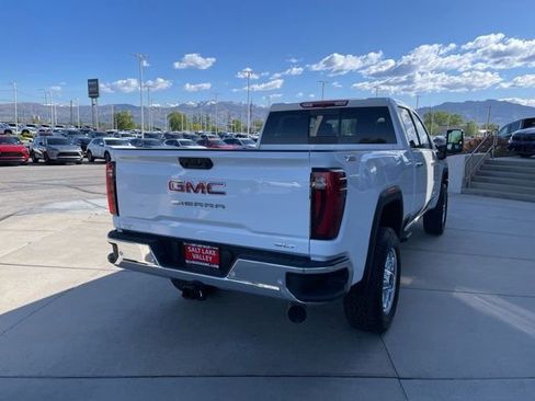 Used 2026 GMC Sierra 3500 SLT w/ SLT Convenience Package AWD/4WD image 6