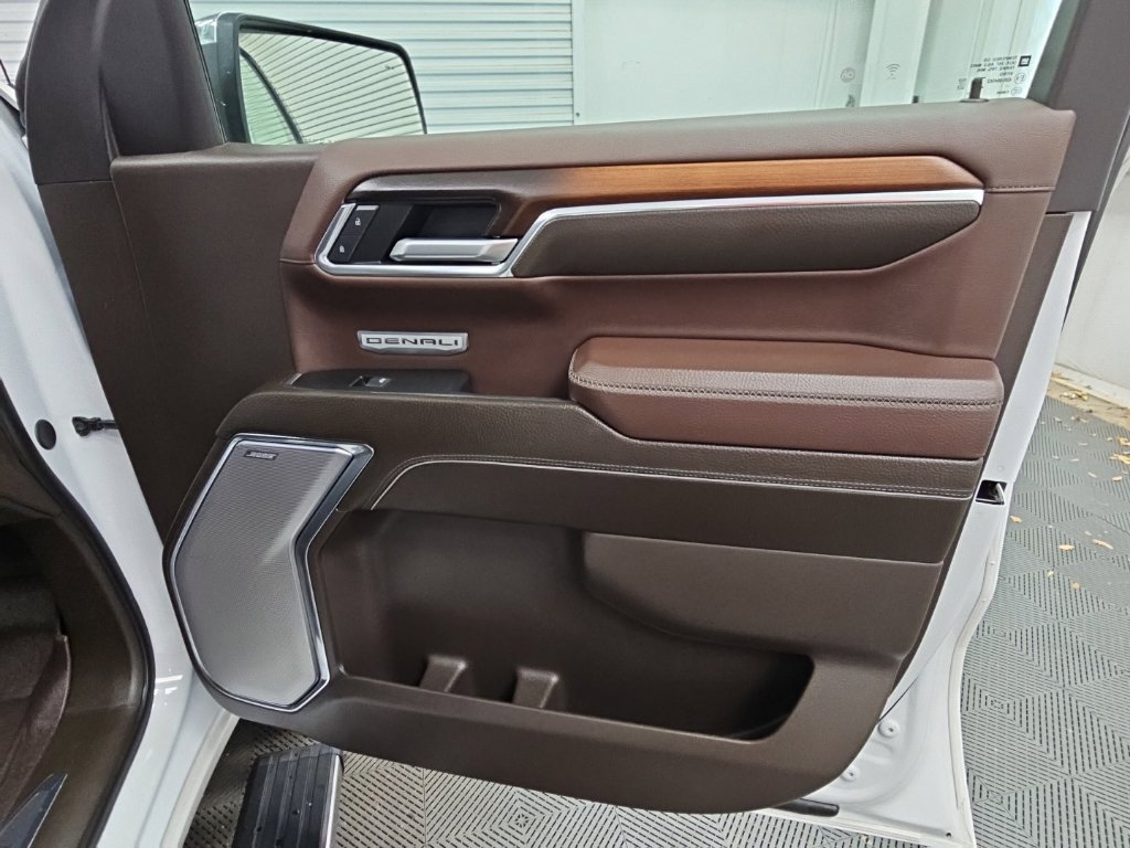 Certified 2025 GMC Sierra 1500 Denali AWD/4WD image 38