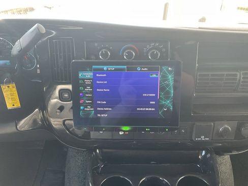 Used 2019 GMC Savana 2500 Extended image 15