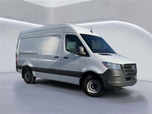 New 2025 Mercedes-Benz Sprinter 2500 image 2