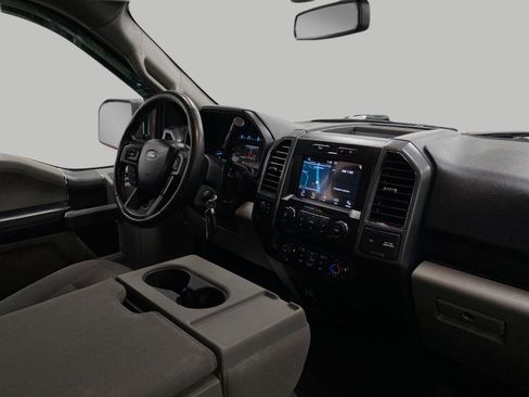 Used 2019 Ford F150 XLT w/ Equipment Group 302A Luxury AWD/4WD image 19