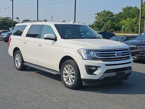 Used 2021 Ford Expedition Max XLT AWD/4WD image 1