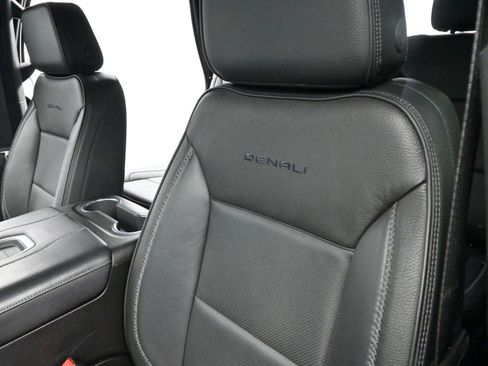 Used 2023 GMC Yukon Denali w/ Max Trailering Package image 17