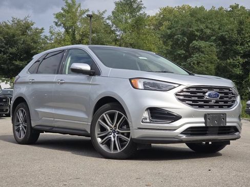 Used 2019 Ford Edge Titanium w/ Equipment Group 301A FWD image 1