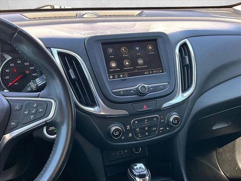 Used 2019 Chevrolet Equinox LT image 8