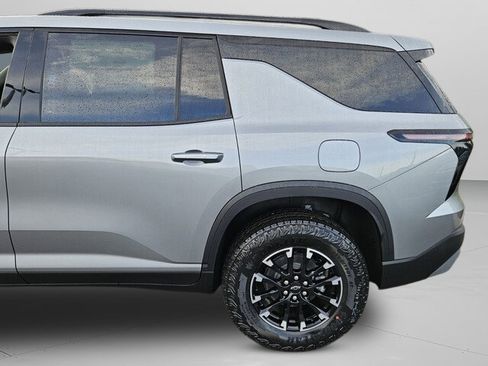 New 2026 Chevrolet Traverse Z71 image 7
