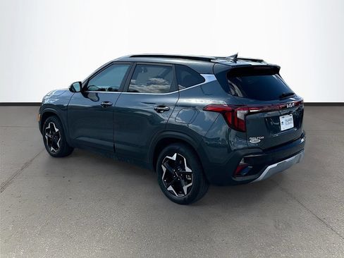 Used 2024 Kia Seltos EX AWD/4WD image 5