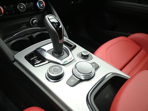 New 2025 Alfa Romeo Stelvio Sprint w/ Veloce Package image 15